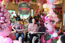 ลูกโป่งบนเวที