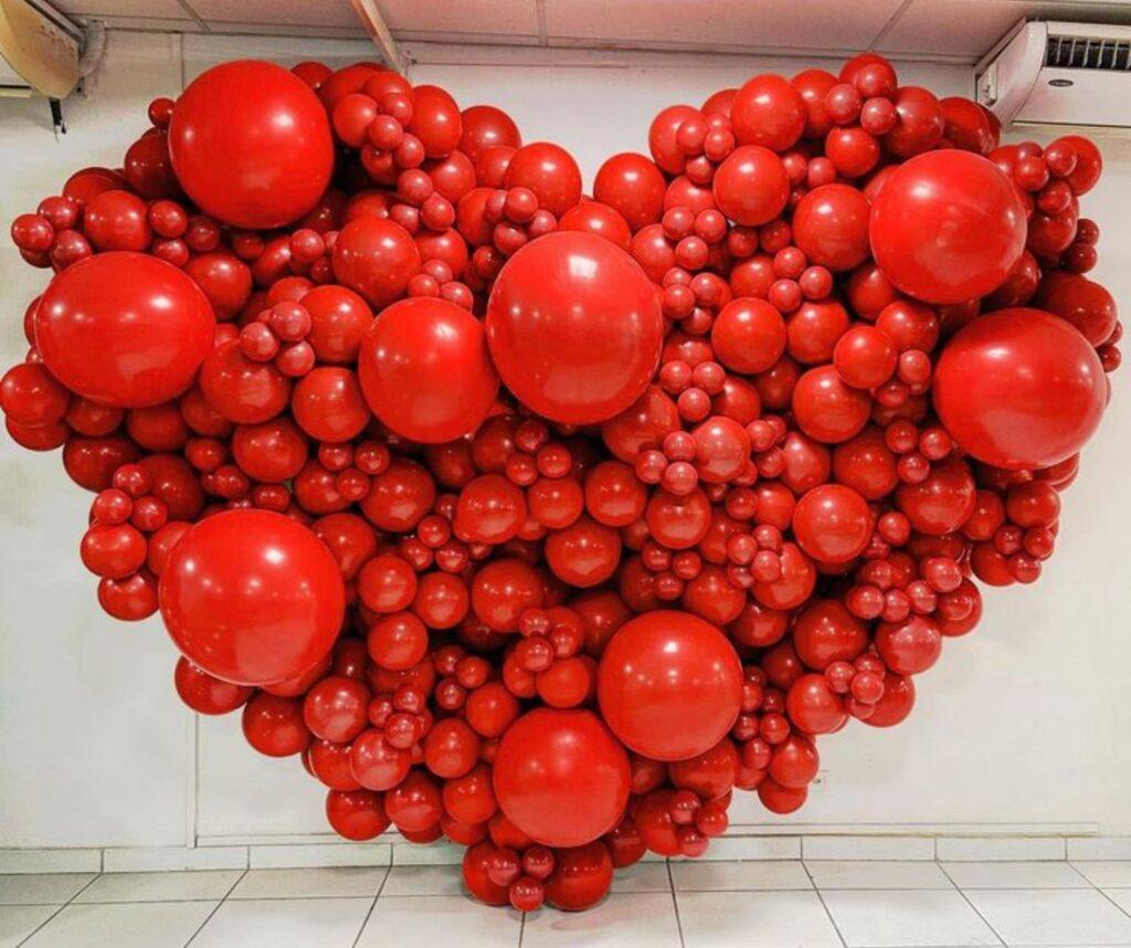 valentine heart balloon